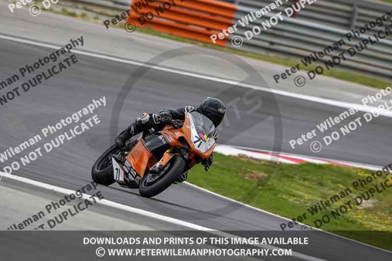 cadwell no limits trackday;cadwell park;cadwell park photographs;cadwell trackday photographs;enduro digital images;event digital images;eventdigitalimages;navarra;no limits trackdays;peter wileman photography;racing digital images;trackday digital images;trackday photos